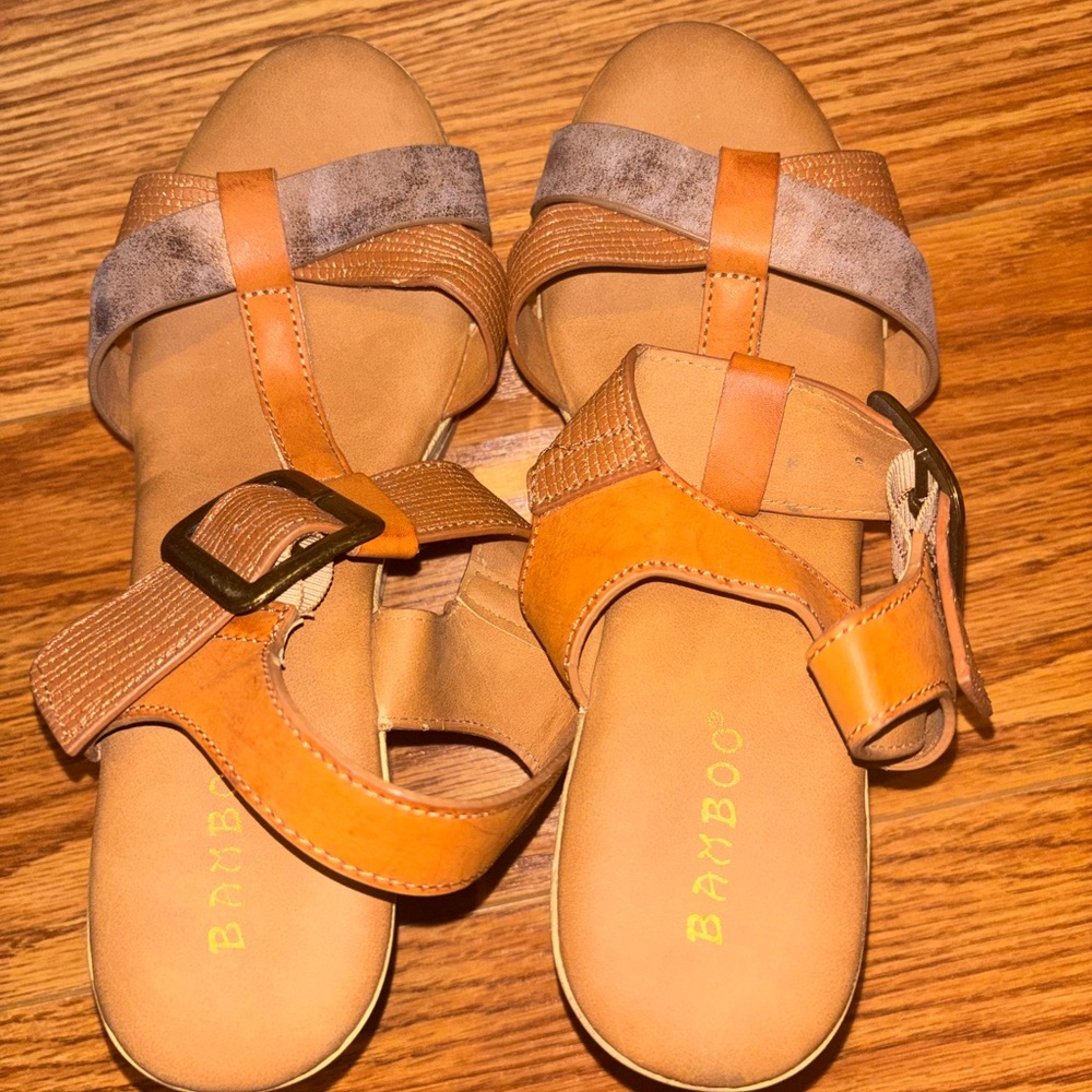 Bamboo Strappy Platform Sandals – Tan & Taupe (Size 7)